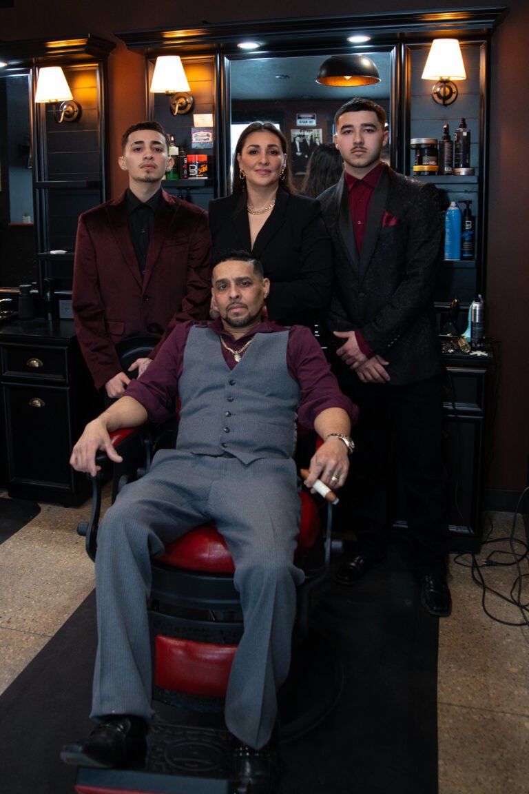 Color_La Familia_M,S,E,D